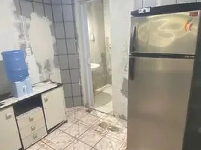 Imagem 2: Sala Comercial / Kitnet no Bairro Bessa