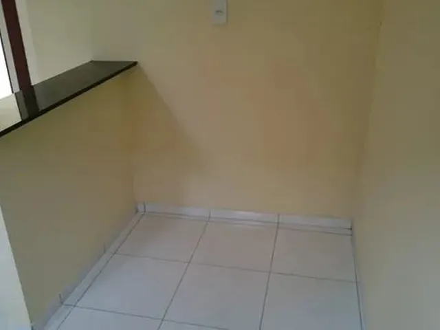 Imagem 2: Alugo Apt 1/4 C/Garagem em Ponta Negra