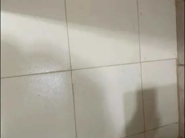 Imagem 13: Não Paga Luz, Água. Casa Pequena de 1 Quarto. com Split. Pertinho da Sede do Governo