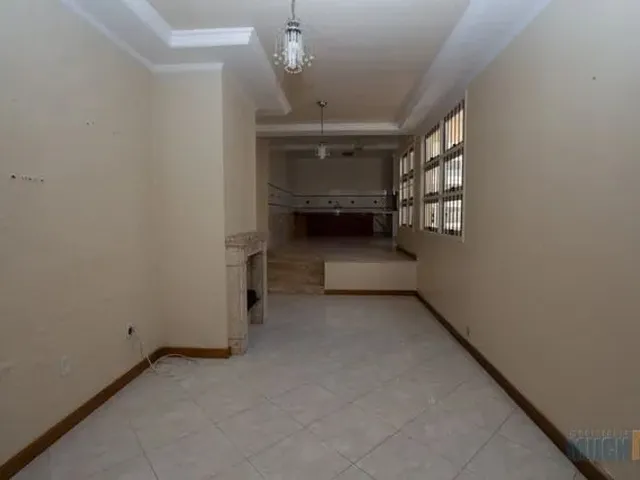 Imagem 7: Casa com 5 Quartos para Alugar no Bairro Centro com 420M²