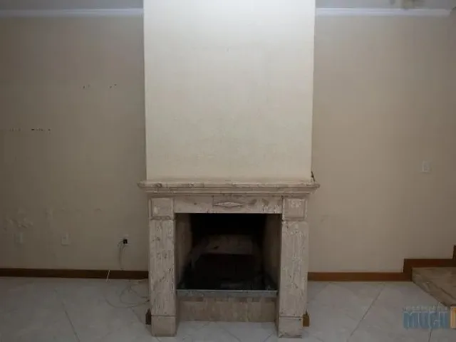 Imagem 16: Casa com 5 Quartos para Alugar no Bairro Centro com 420M²