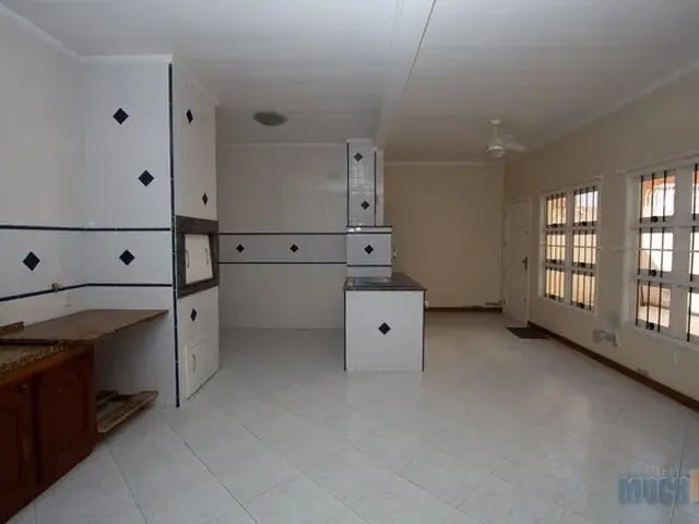 Imagem 12: Casa com 5 Quartos para Alugar no Bairro Centro com 420M²