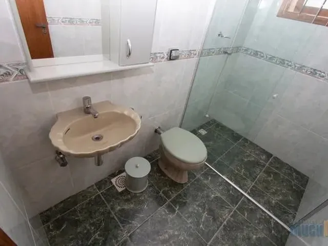 Imagem 6: Casa com 5 Quartos para Alugar no Bairro Centro com 420M²