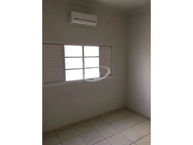 Imagem 7: Aluguel Casa Luizote de Freitas