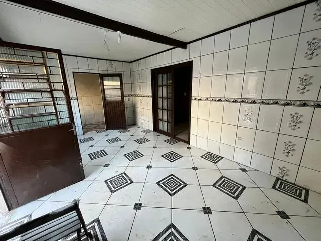 Imagem 11: Térrea para Aluguel Possui 190 Metros Quadrados com 3 Quartos em Morada do Vale I