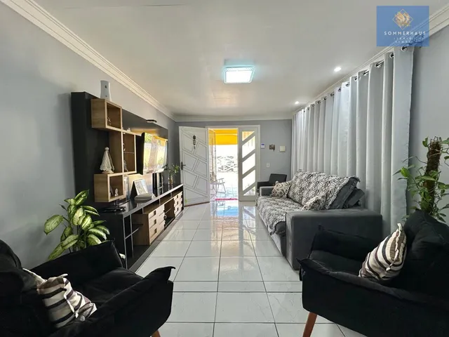 Imagem 4: Casa 4 dormitórios em região de moradores