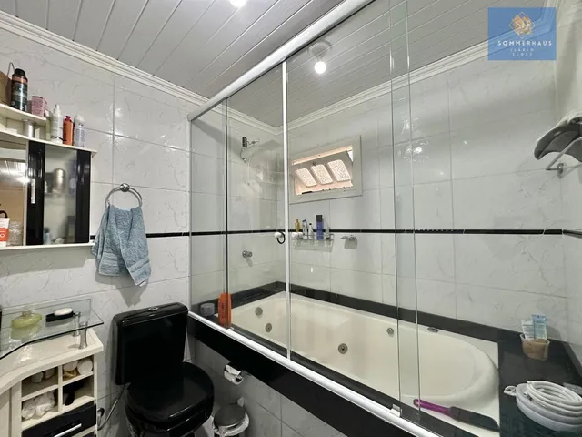 Imagem 15: Casa 4 dormitórios em região de moradores