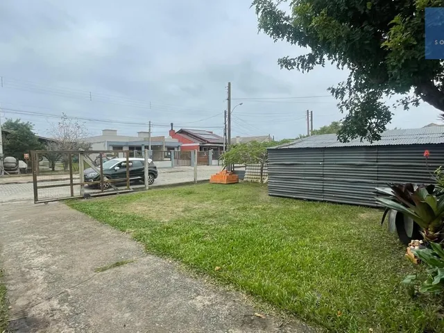 Imagem 13: Casa com piscina muito bem localzada