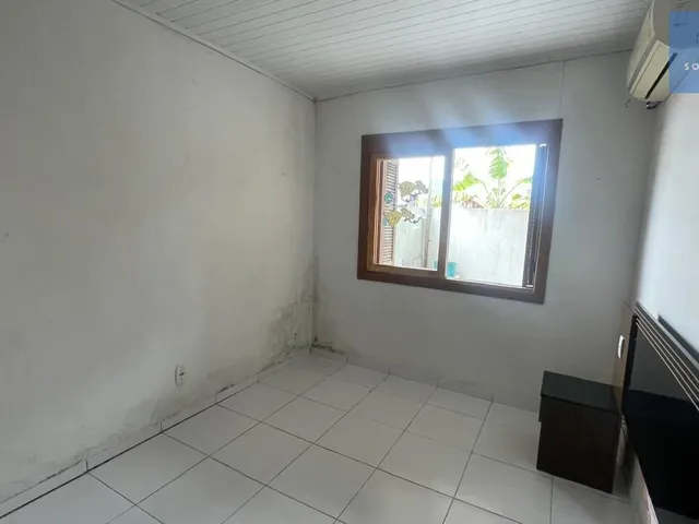 Imagem 9: Casa com piscina muito bem localzada