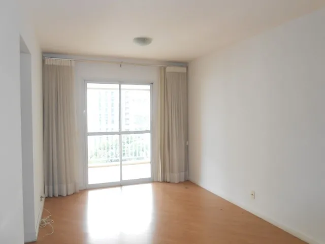 Imagem 7: Apto locação - com 03 dorm sendo 1 suite, sala ampla com varanda, ar condicionado, 75m