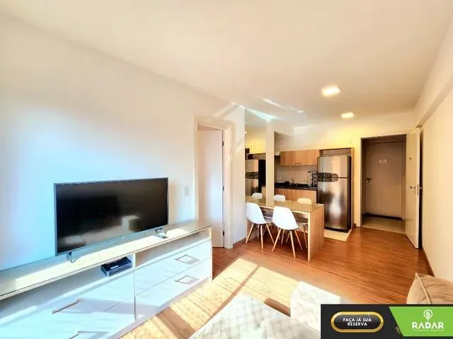 Imagem 1: Apartamento Mobiliado, Centro de Curitiba, Ed Central Station
