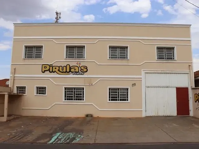Imagem: Aluga-Se Salão Comercial e Industrial em