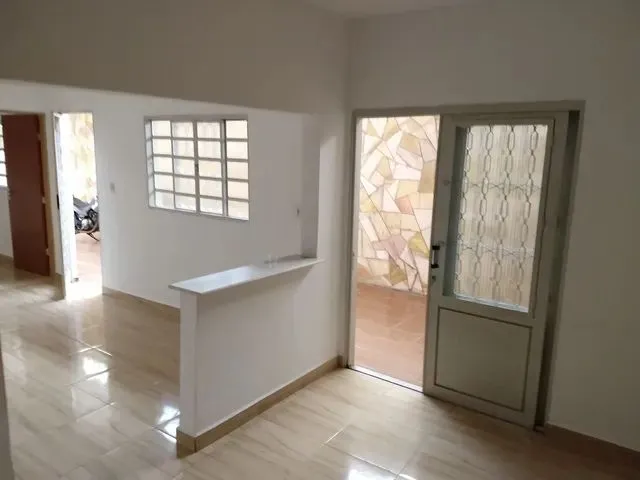 Imagem: Casa Residencial Ou Comercial Próximo Ao