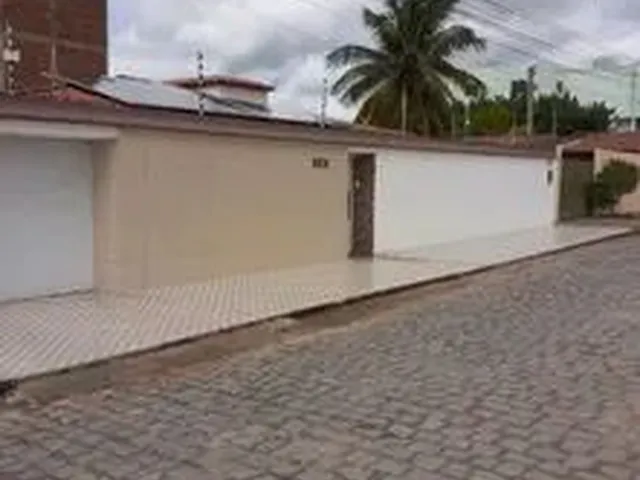 Imagem: Vende-Se Casa na Aabb