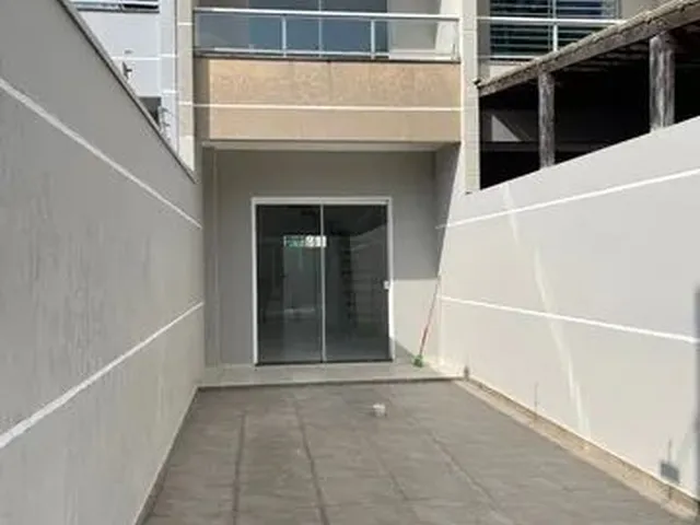 Imagem 1: Sobrado para Locação em Camboriú