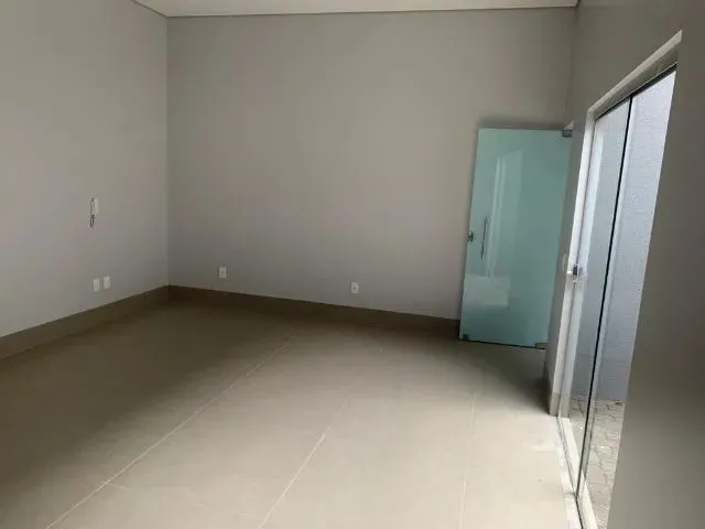 Imagem 3: Vendo Prédio Contendo 7 (Sete) Salas Comerciais e 02 (Dois) Apartamentos