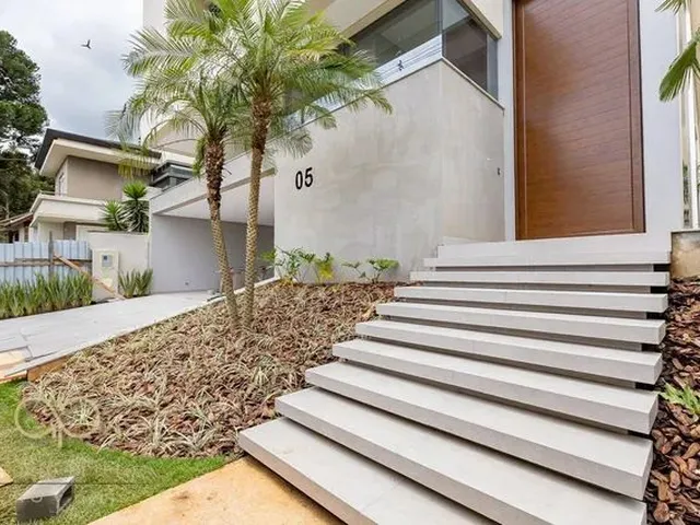 Imagem: Casa com 4 Dormitórios À Venda, 531 M²