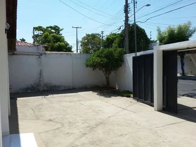 Imagem 4: Casa no Bairro de Fátima com 3 Quartos Sendo 2 Suítes