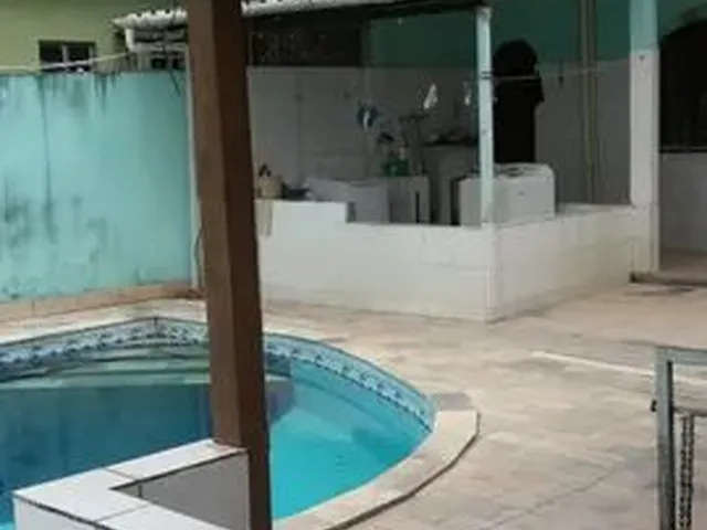 Imagem 8: Casa Duplex com 3 Suítes, Piscina, Garagem Coberta