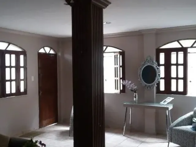 Imagem 13: Casa Duplex com 3 Suítes, Piscina, Garagem Coberta