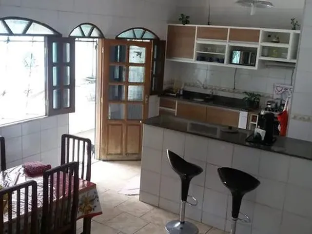 Imagem 6: Casa Duplex com 3 Suítes, Piscina, Garagem Coberta