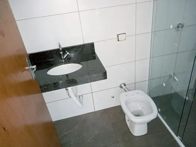 Imagem 10: Vende-Se Casa em Sarandi com 3 Quartos - Documentação Inclusa
