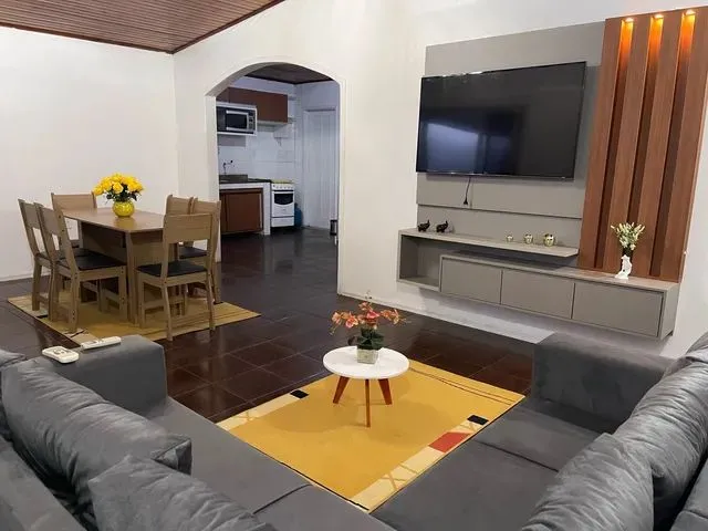 Imagem: Casa com Garagem Próx Ao Centro
