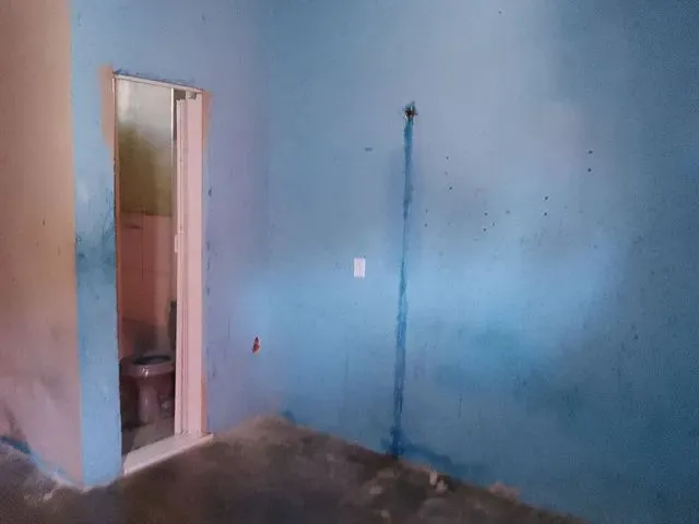 Imagem 3: Alugo Um Quarto Quarto com aluguel por R$350 /mês