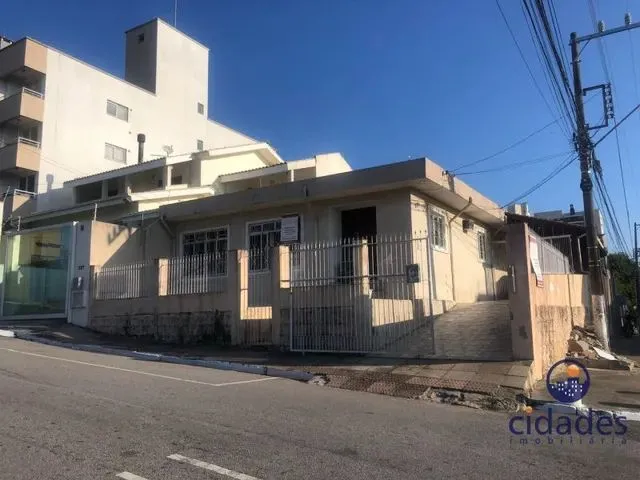 Imagem 1: Aluguel de Casa Comercial Bem Localizada em São José, Grande Florianópolis - 216 M²