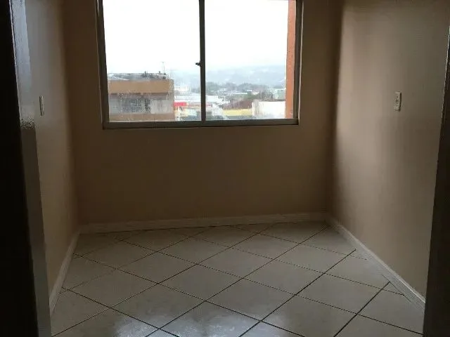 Imagem 14: Alugo Apartamento 100M2, com 3 Quartos no Centro de Toledo