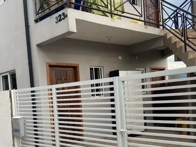 Imagem: A kitnet possui 1 Dormitório, 1 Banheiro, Acomodam 2