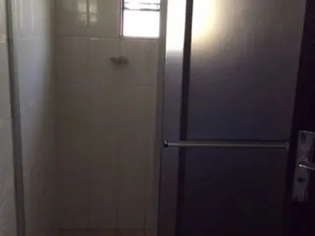 Imagem 14: Casa para Aluguel com 200 Metros Quadrados com 3 Quartos em Campo Comprido - Curitiba - Pr