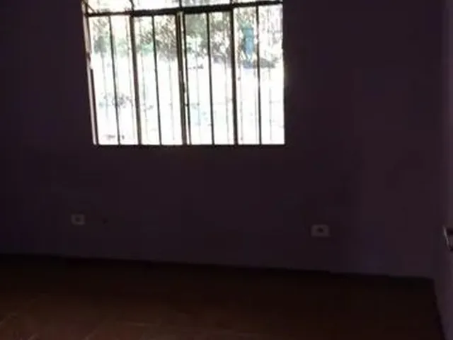 Imagem 16: Casa para Aluguel com 200 Metros Quadrados com 3 Quartos em Campo Comprido - Curitiba - Pr
