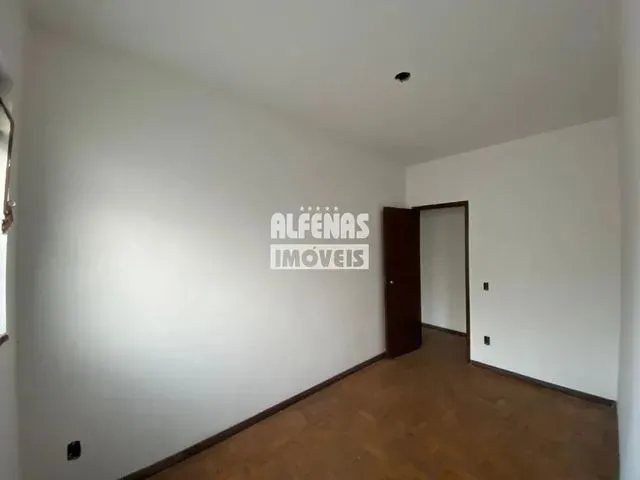 Imagem 7: Casa para Aluguel 3 Quartos no Bairro Eldorado