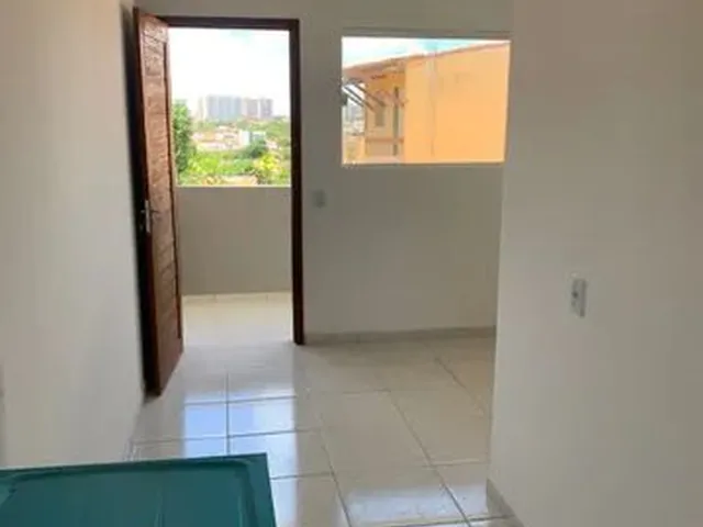 Imagem 6: Kitnet com Garagem e Primeiro Aluguel em Capim Macio