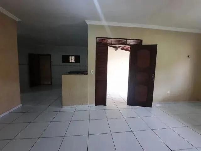 Imagem 6: Casa a Venda em Monte Serrat
