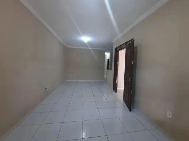 Imagem 13: Casa a Venda em Monte Serrat