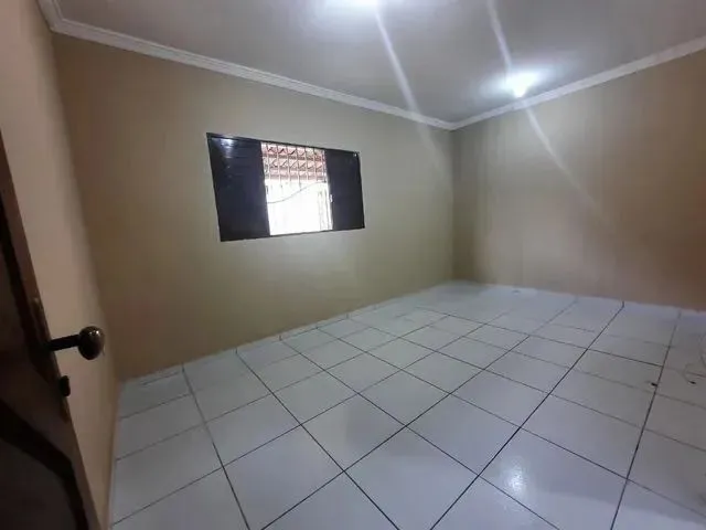 Imagem 9: Casa a Venda em Monte Serrat