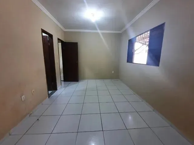 Imagem 5: Casa a Venda em Monte Serrat