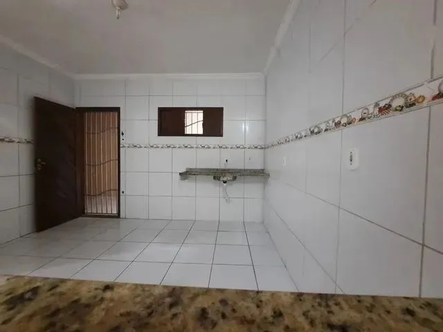Imagem 3: Casa a Venda em Monte Serrat