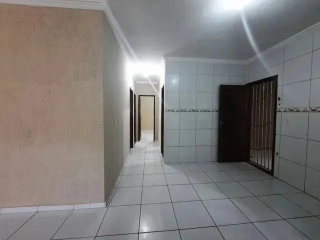 Imagem 14: Casa a Venda em Monte Serrat