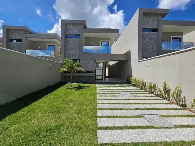 Imagem: Casa Duplex com Área de 180M2, 4 Suítes