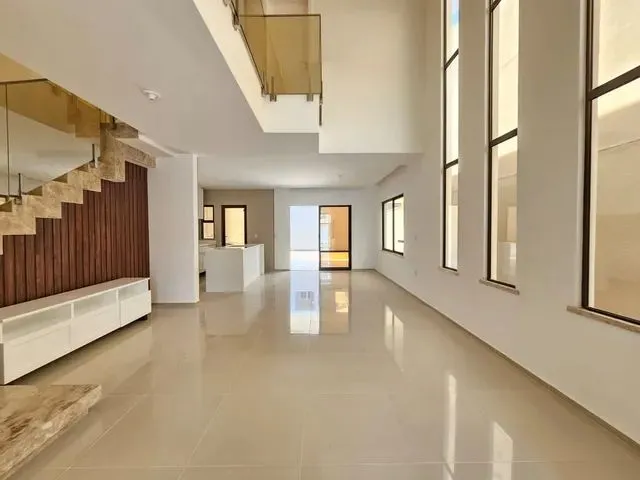 Imagem 16: Casa Duplex com Área de 180M2, 4 Suítes e Amplo Espaço! Casa Nova