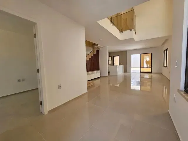 Imagem 13: Casa Duplex com Área de 180M2, 4 Suítes e Amplo Espaço! Casa Nova