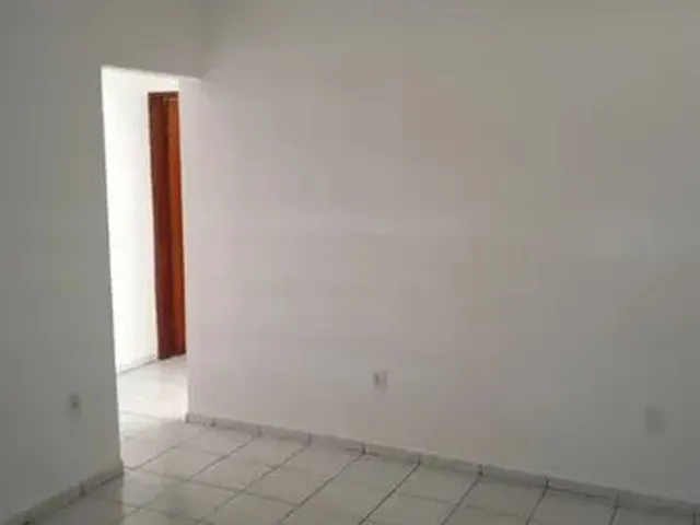 Imagem 3: Casa para Alugar com 2 Quartos no Setor Criméia Leste, Goiânia/Go