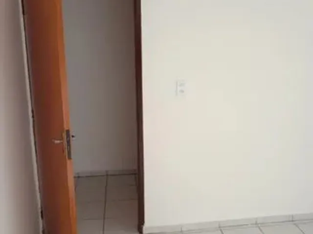Imagem 7: Casa para Alugar com 2 Quartos no Setor Criméia Leste, Goiânia/Go