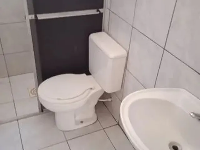 Imagem 8: Casa para Alugar com 2 Quartos no Setor Criméia Leste, Goiânia/Go