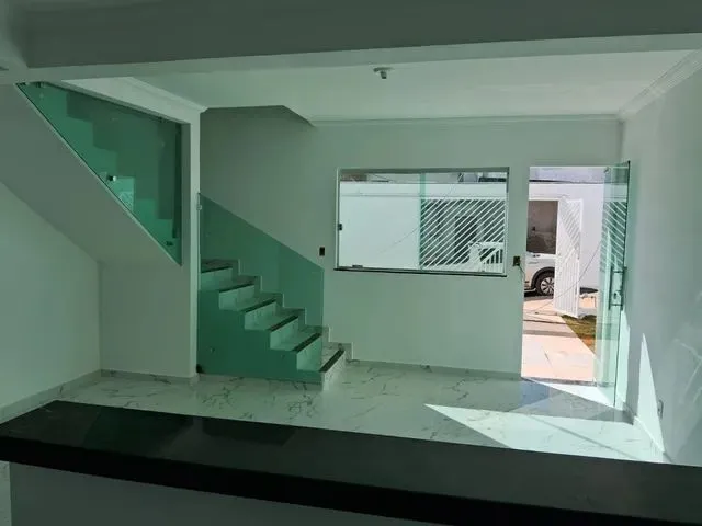 Imagem 3: Casa com 2 Dormitórios À Venda em Vespasiano