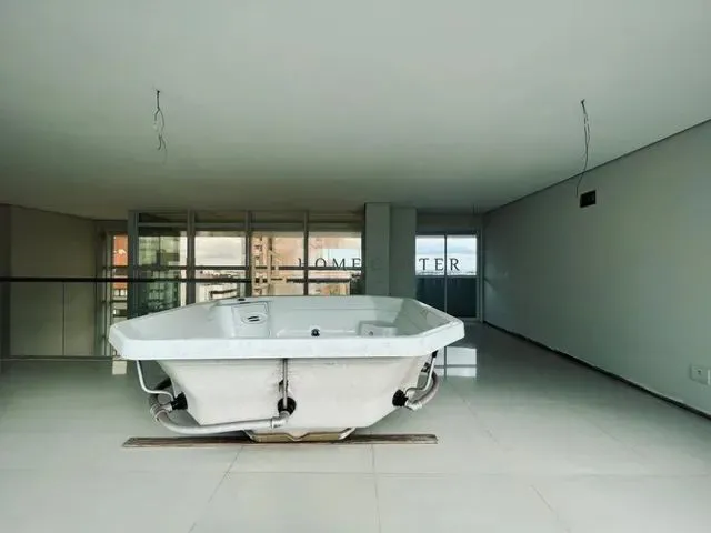 Imagem 2: Venda Apartamento com 4 dormitórios