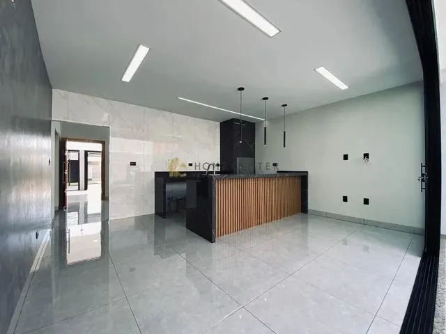 Imagem 2: Venda Casa com 3 dormitórios